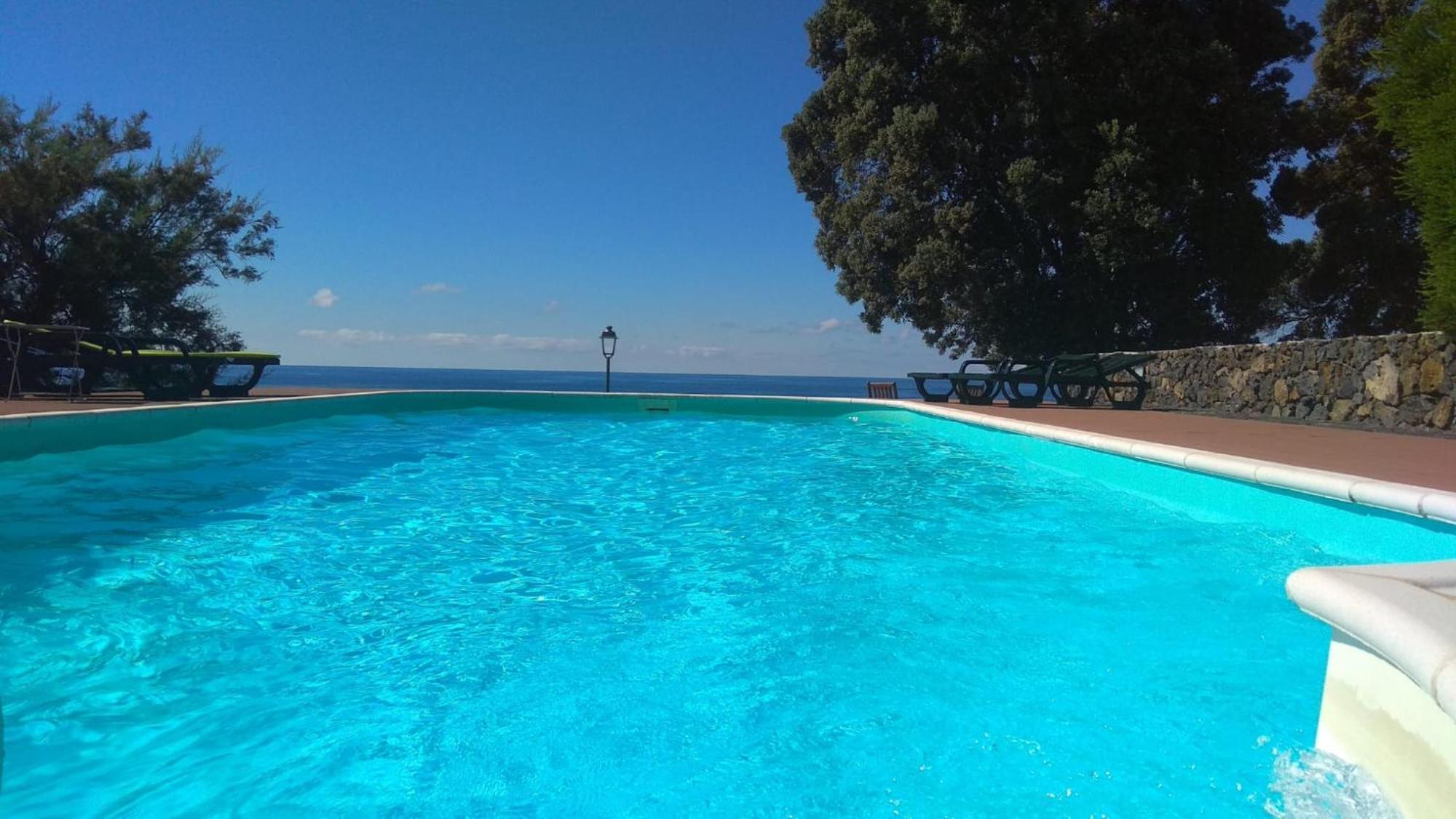Alluar Lodge Angra do Heroísmo Buitenkant foto